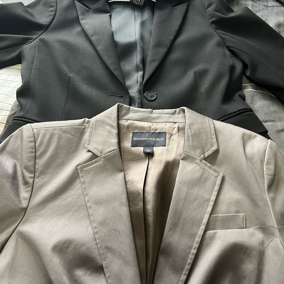 Size 8 items. Jackets $50 dresses and skirts $30. Each item is sold separately - Picture 6 of 16